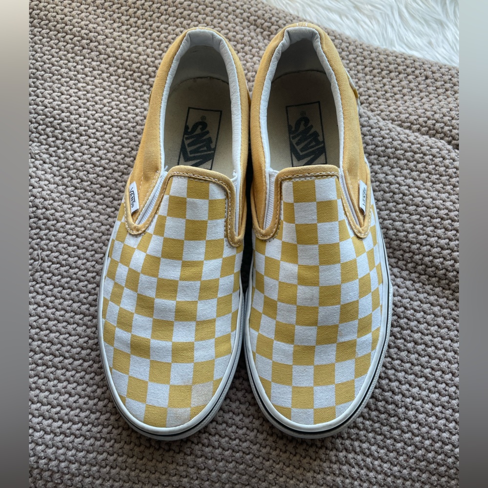 women’s yellow checkered Vans